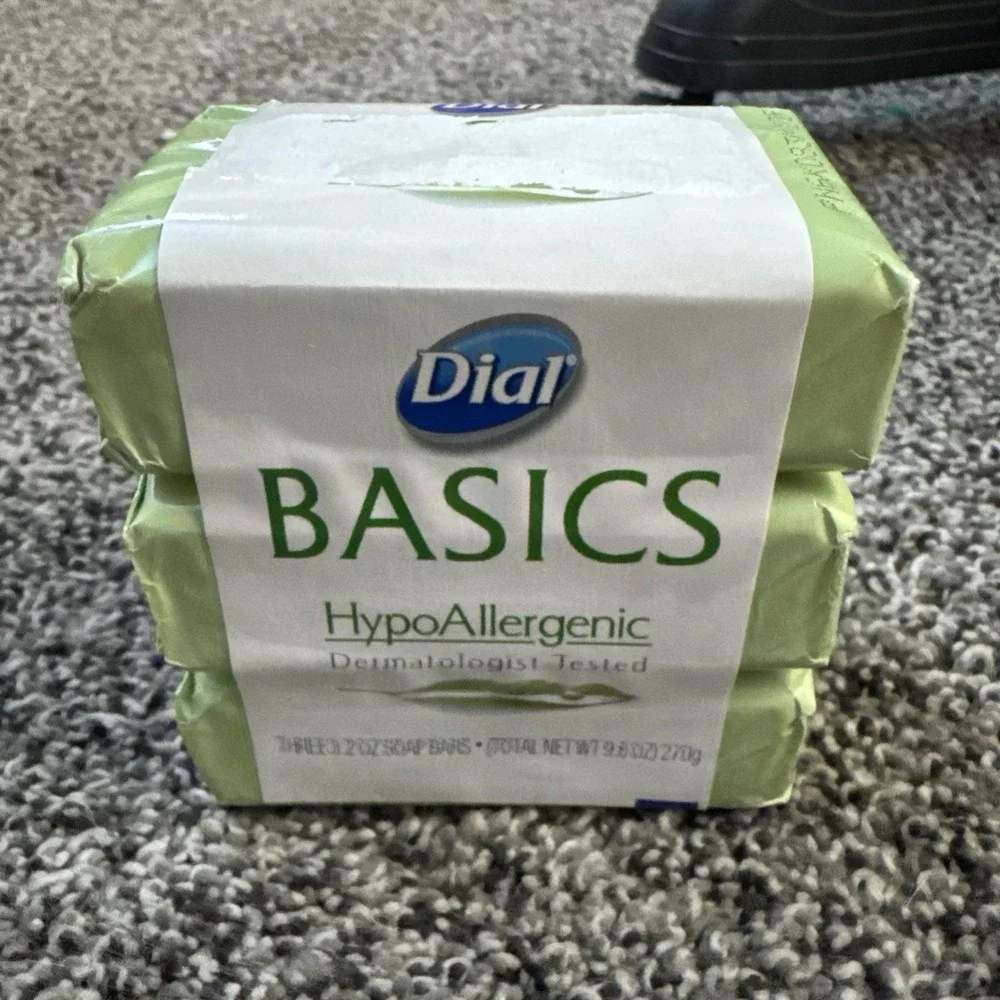 Dial Basics HypoAllergenic 3 Soap Bars pack  3.2 oz - Discontinued
